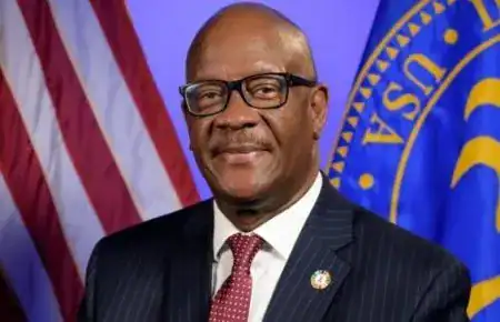 Dr-Austin-Hinga-Demby-Sierra-Leone-Minister-of-Health-and-Sanitation-e1636018663653