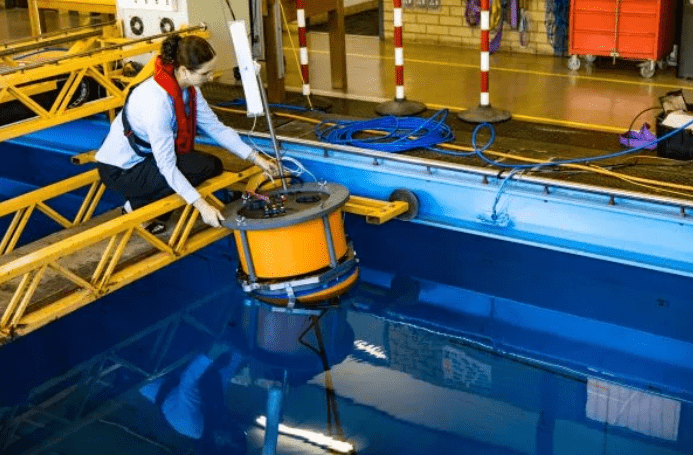 underwater sonar data transmission